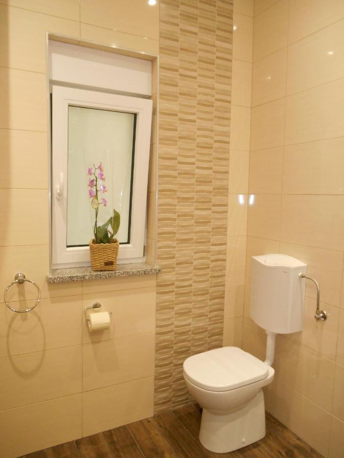 Z&D Apartment Пула Екстериор снимка